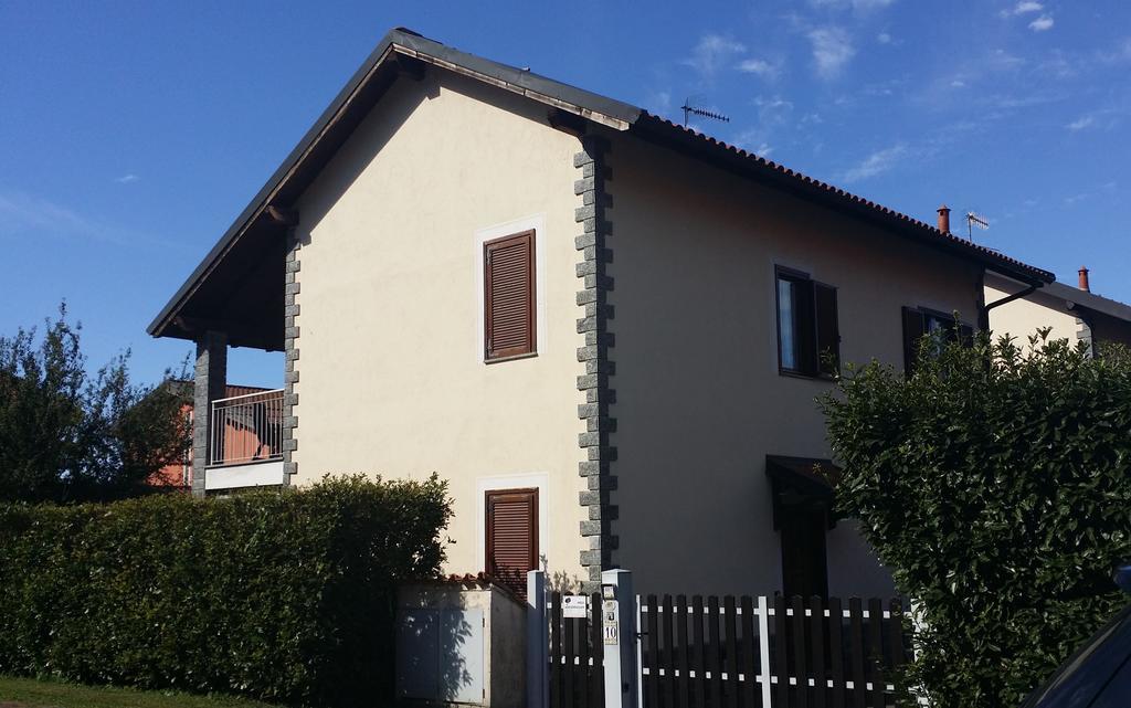 אורטה סאן ג'יוליו Casa Allegra מראה חיצוני תמונה