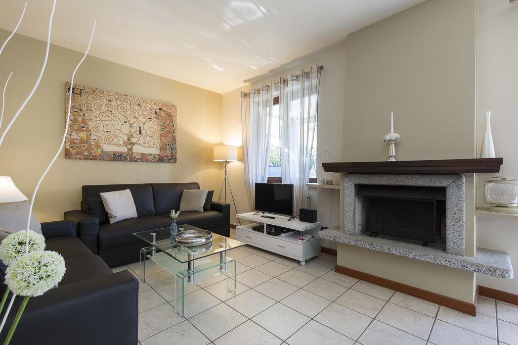 אורטה סאן ג'יוליו Casa Allegra מראה חיצוני תמונה